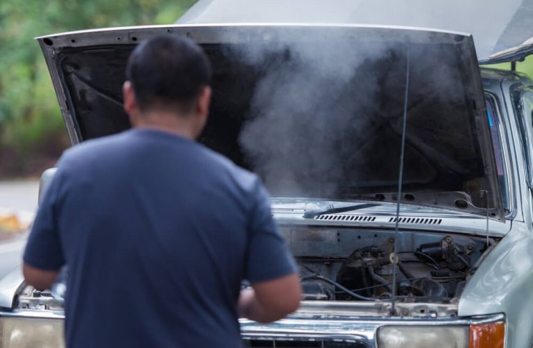 5 Langkah Mengatasi Overheat Mobil
